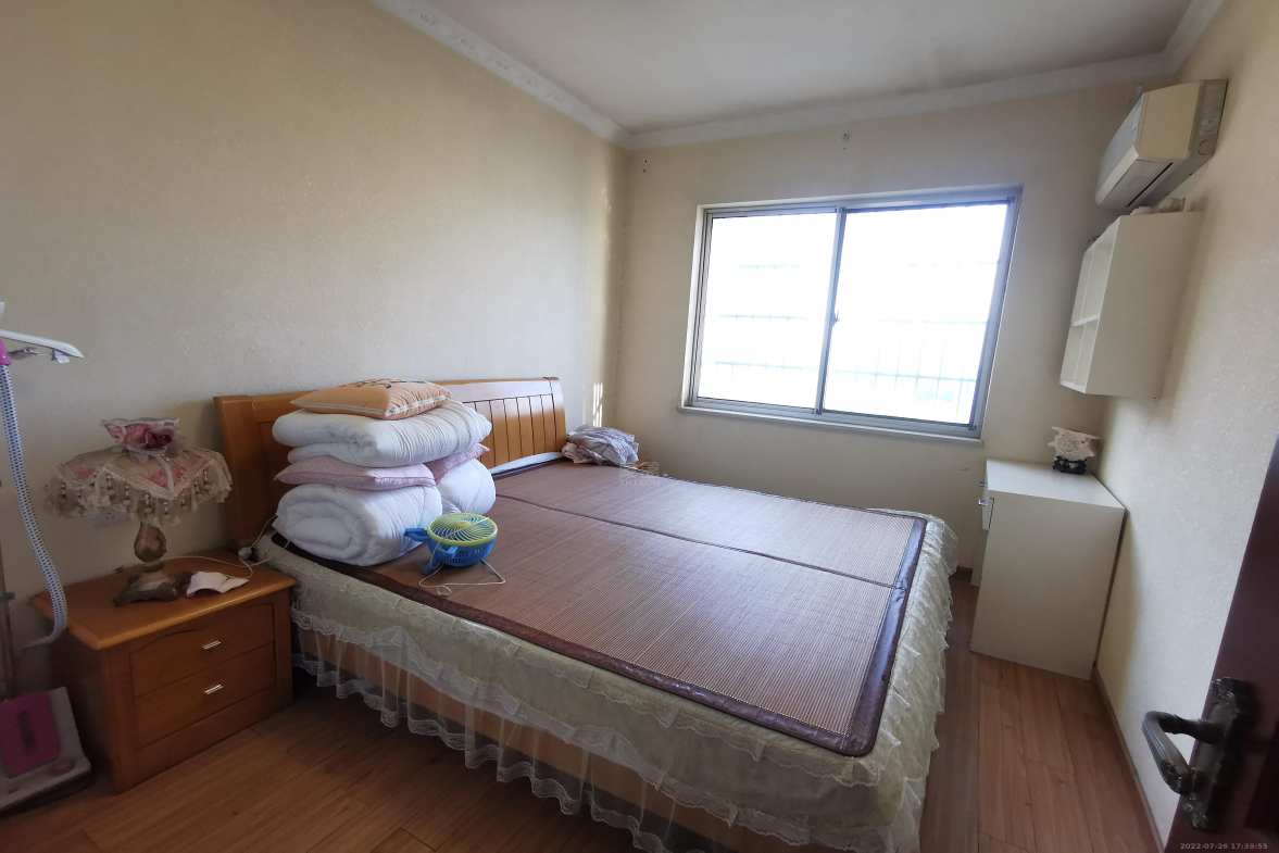 裕景龙苑 3室1厅1卫 1800.0元/月 裕景龙苑 3室1厅1卫 1800.0元/月室内图