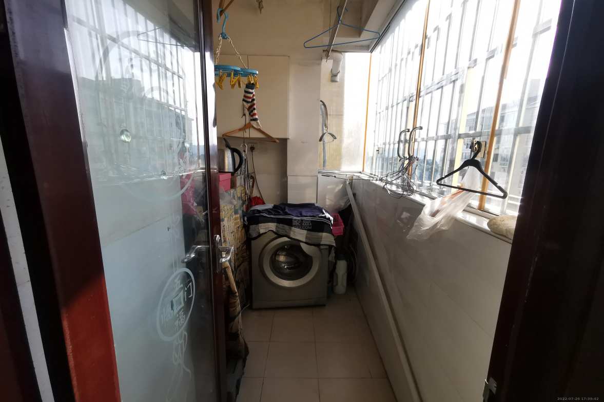 裕景龙苑 3室1厅1卫 1800.0元/月 裕景龙苑 3室1厅1卫 1800.0元/月室内图