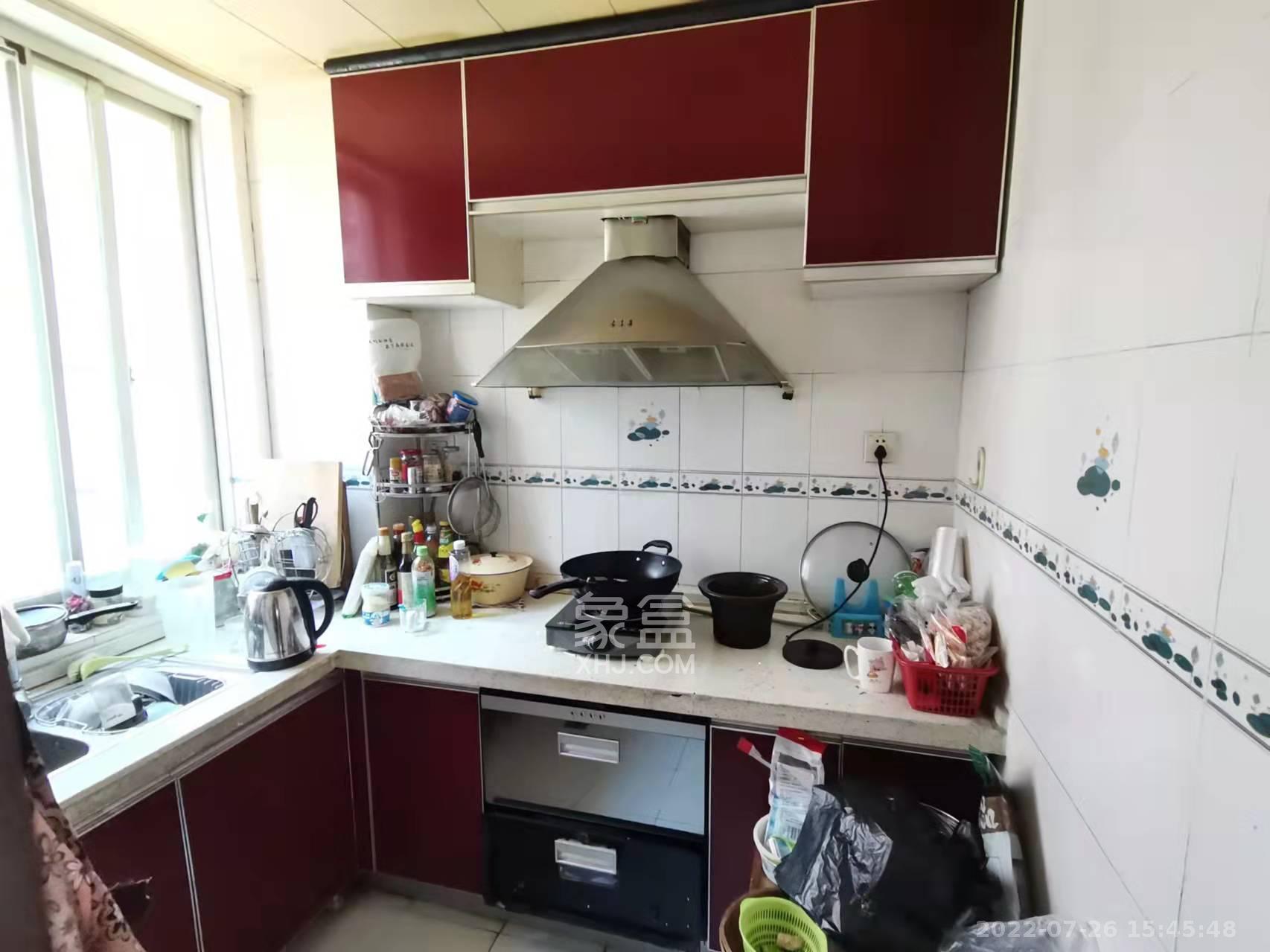 马王堆陶瓷建材新城 3室2厅1卫 1900.0元/月