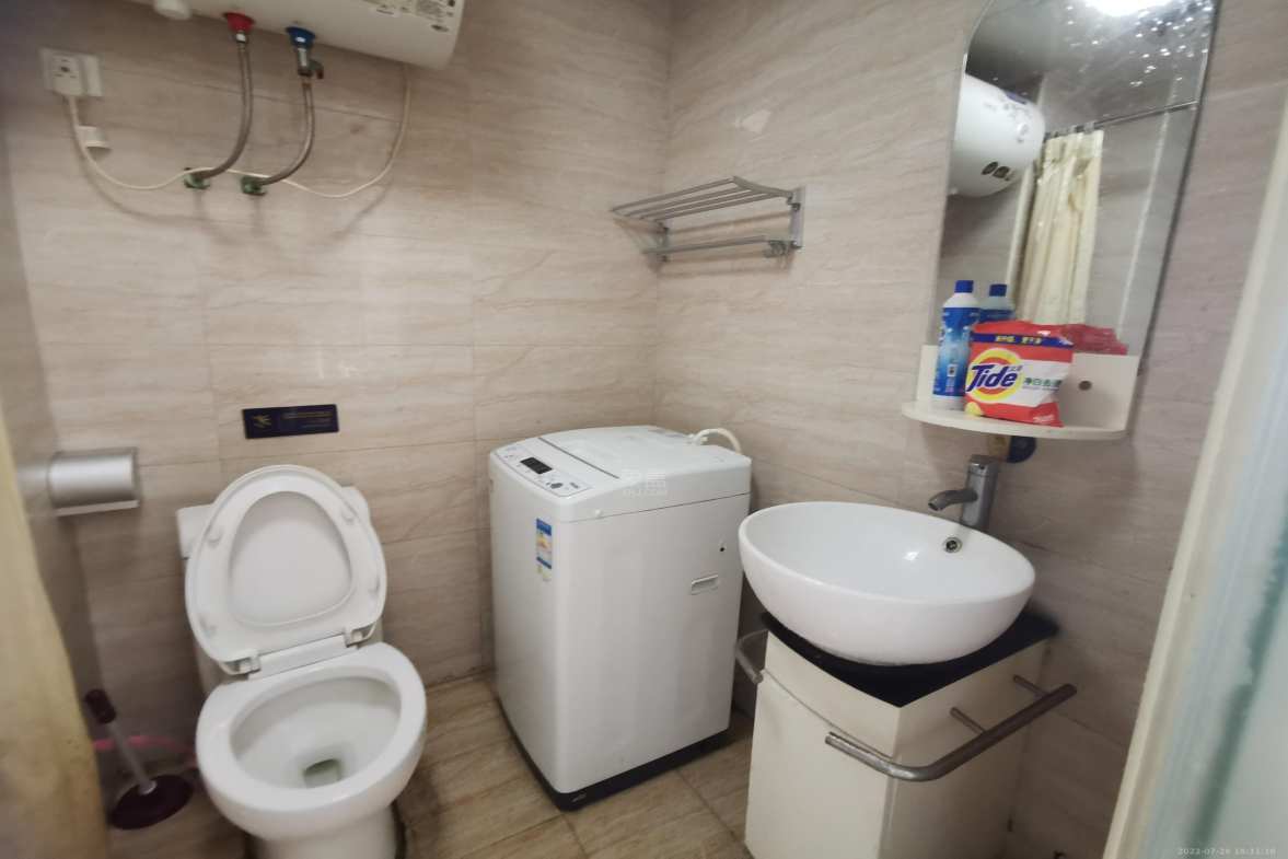 印象华都 1室1厅1卫 900.00元/月 印象华都 1室1厅1卫 900.00元/月室内图