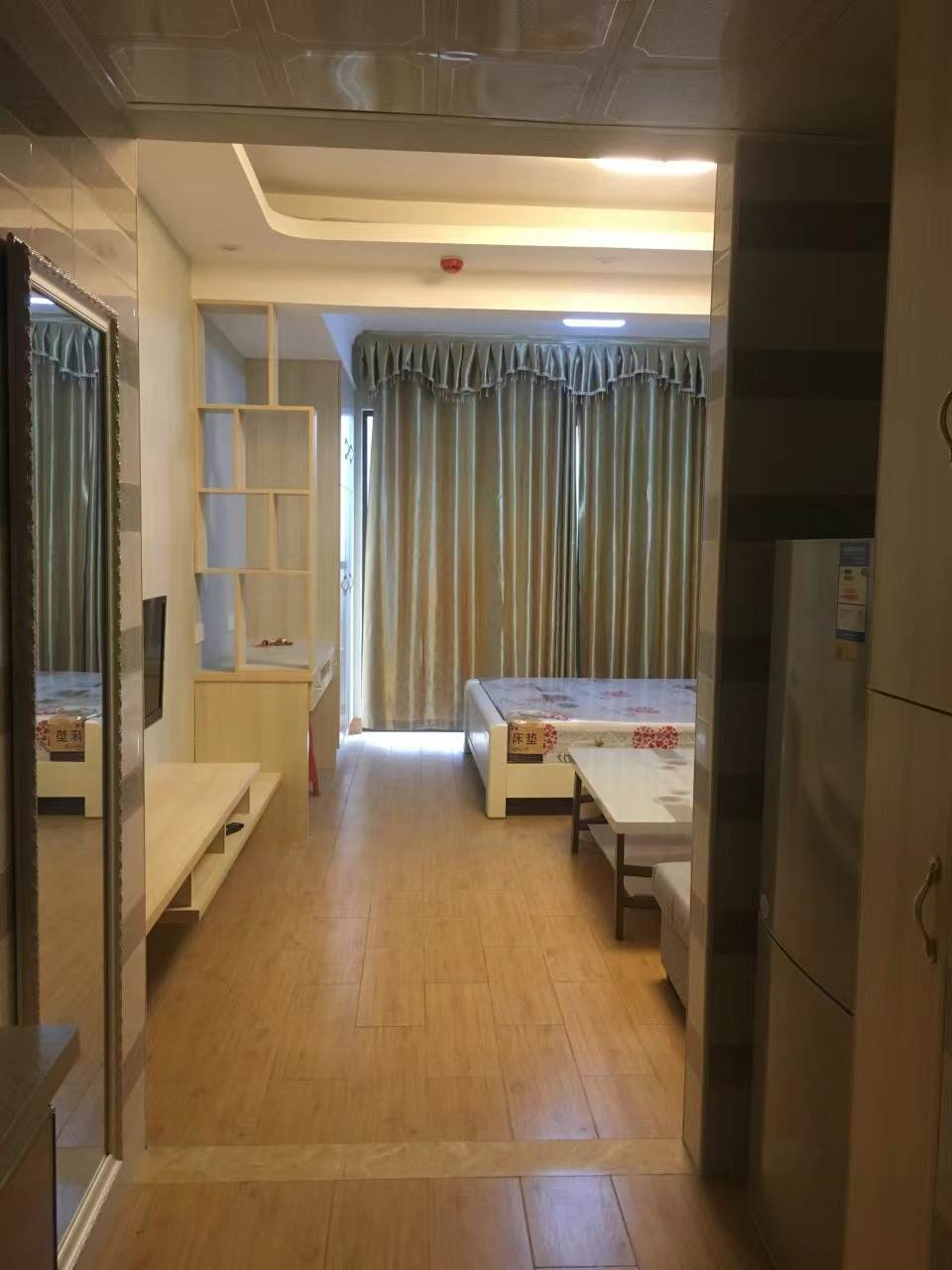 万豪城市花园  1室1厅1卫    1200.0元/月室内图