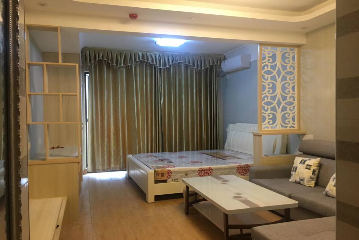 万豪城市花园  1室1厅1卫    1200.0元/月室内图