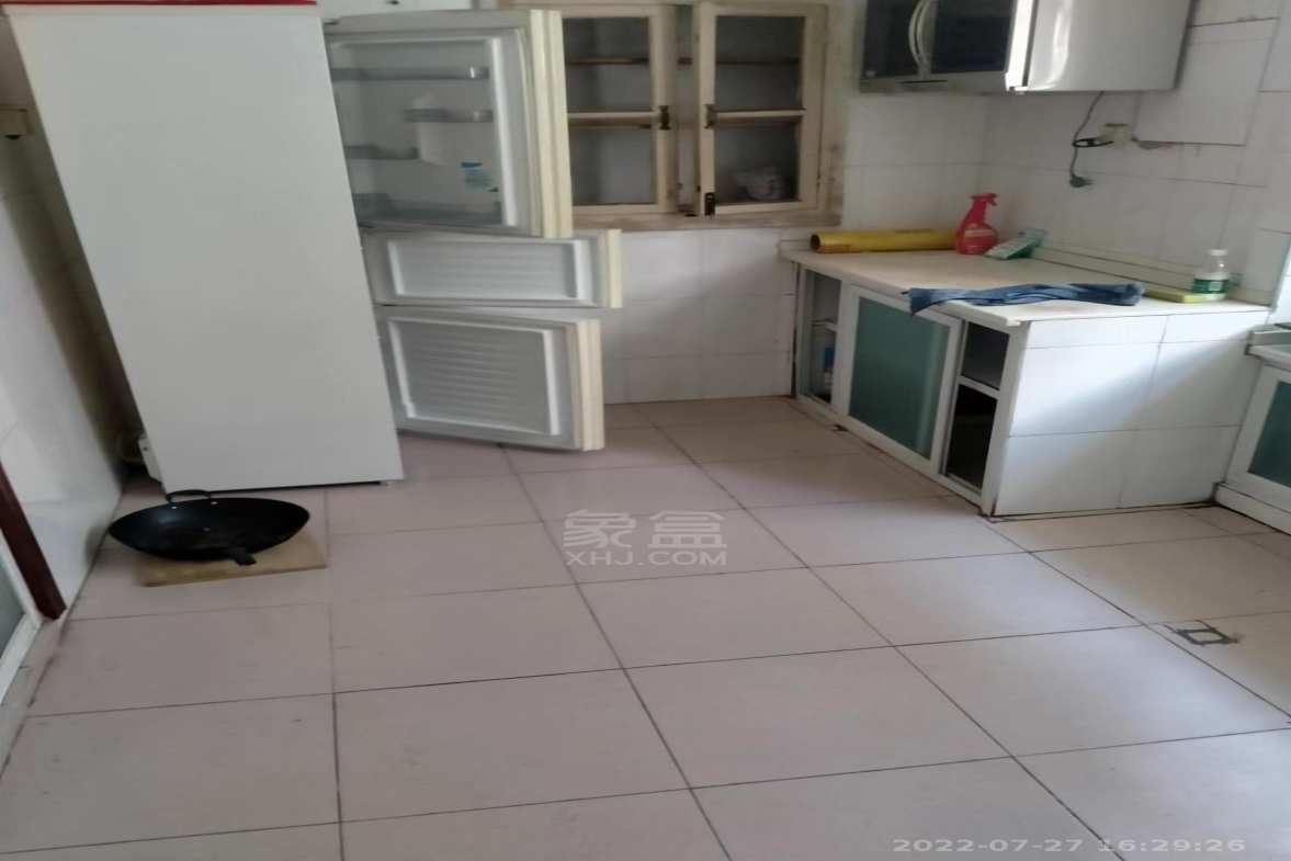 花园一村  2室2厅1卫    1500.0元/月 花园一村  2室2厅1卫    1500.0元/月室内图