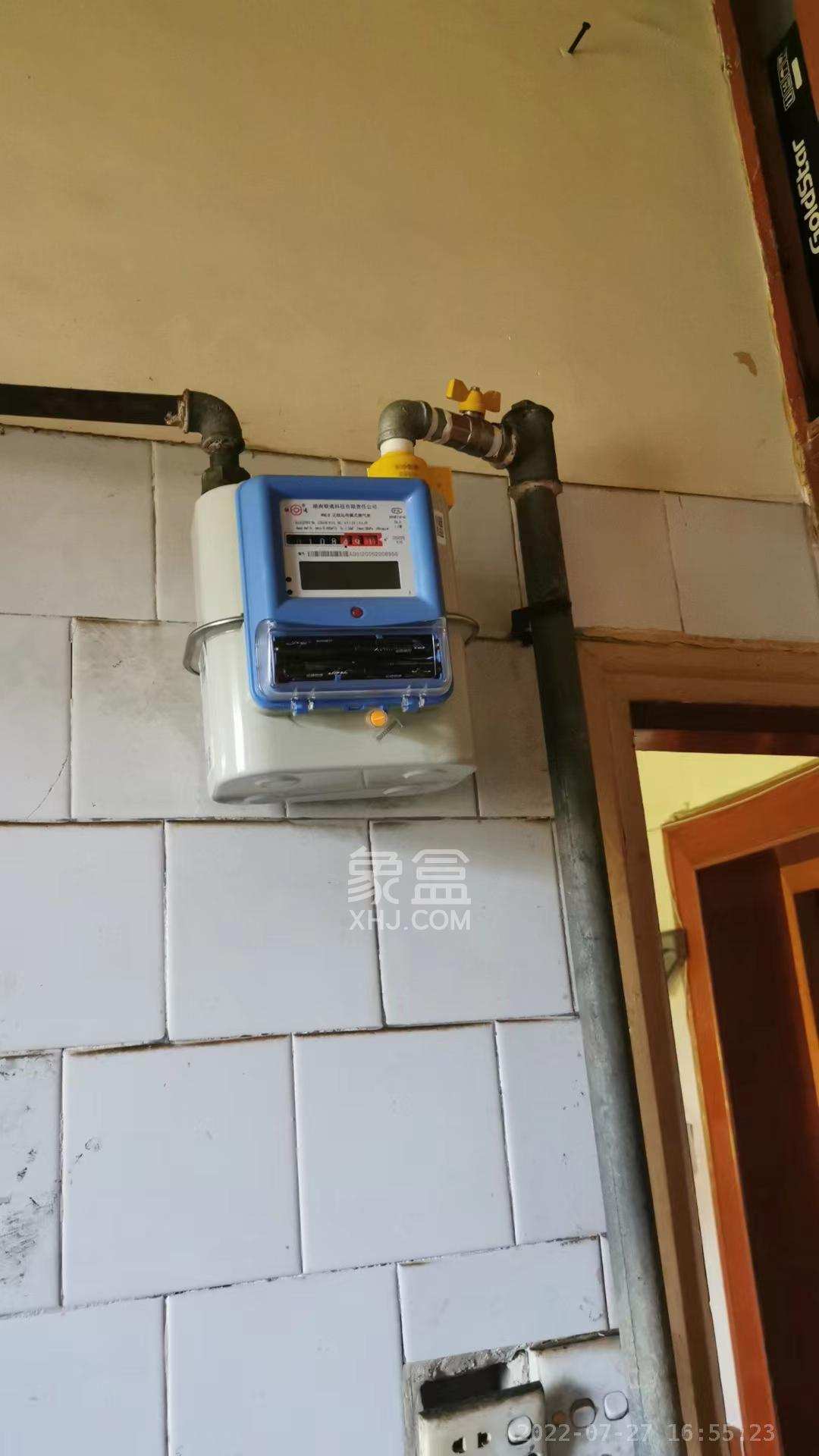 燕山街社区  3室1厅1卫    2000.0元/月室内图