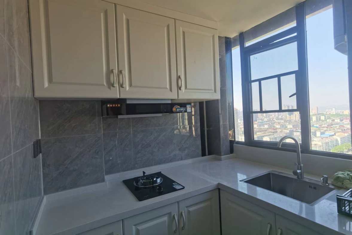 大汉吉星汇 1室1厅1卫 1700.0元/月 大汉吉星汇 1室1厅1卫 1700.0元/月室内图