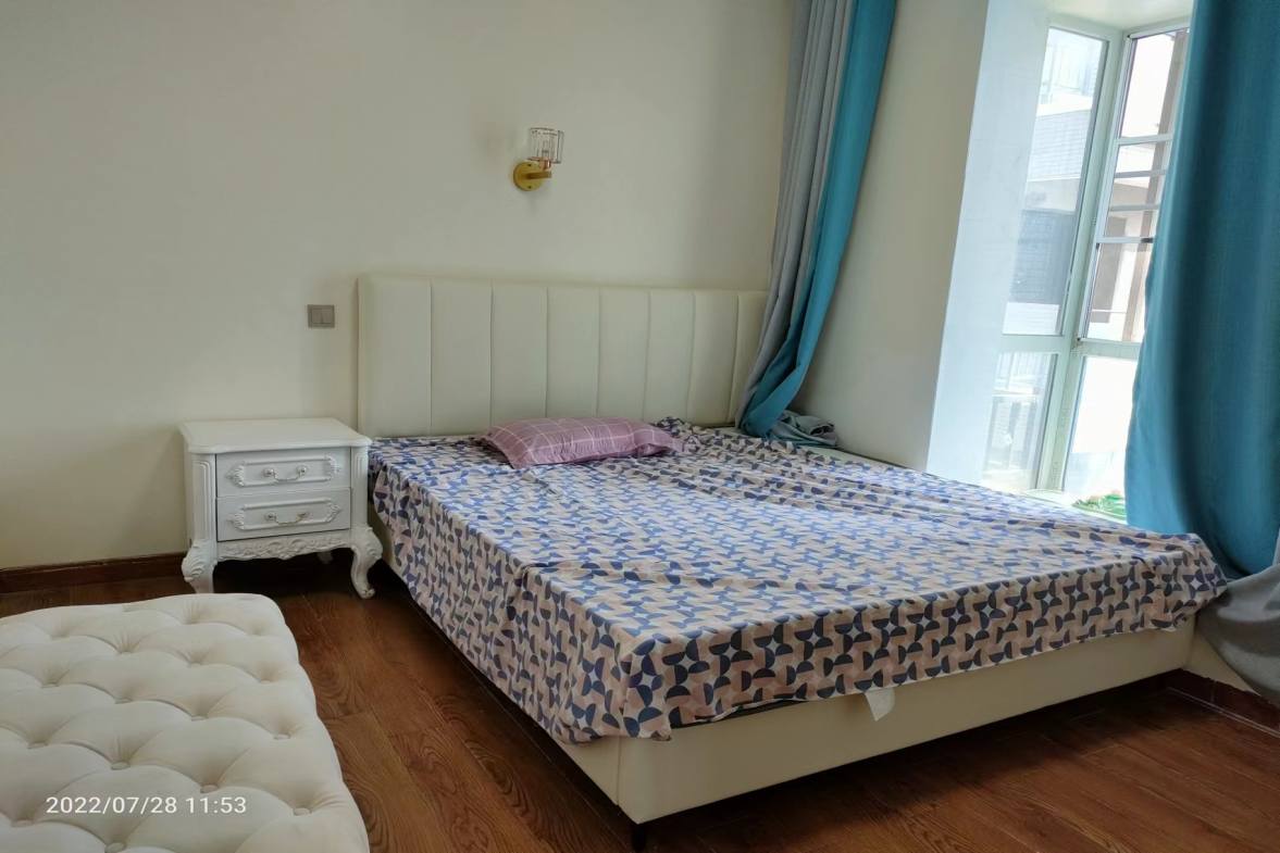 建设鑫苑  4室2厅2卫    3500.0元/月室内图