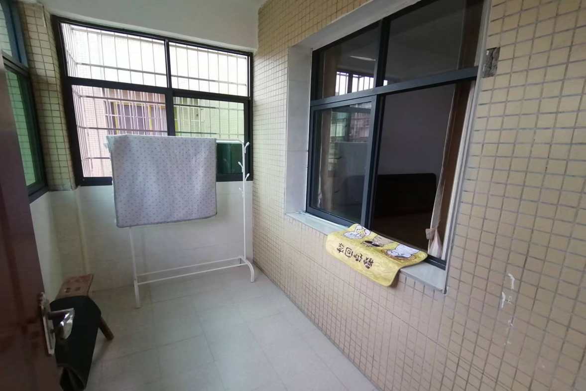 金柘北区  1室1厅1卫   1080.00元/月室内图