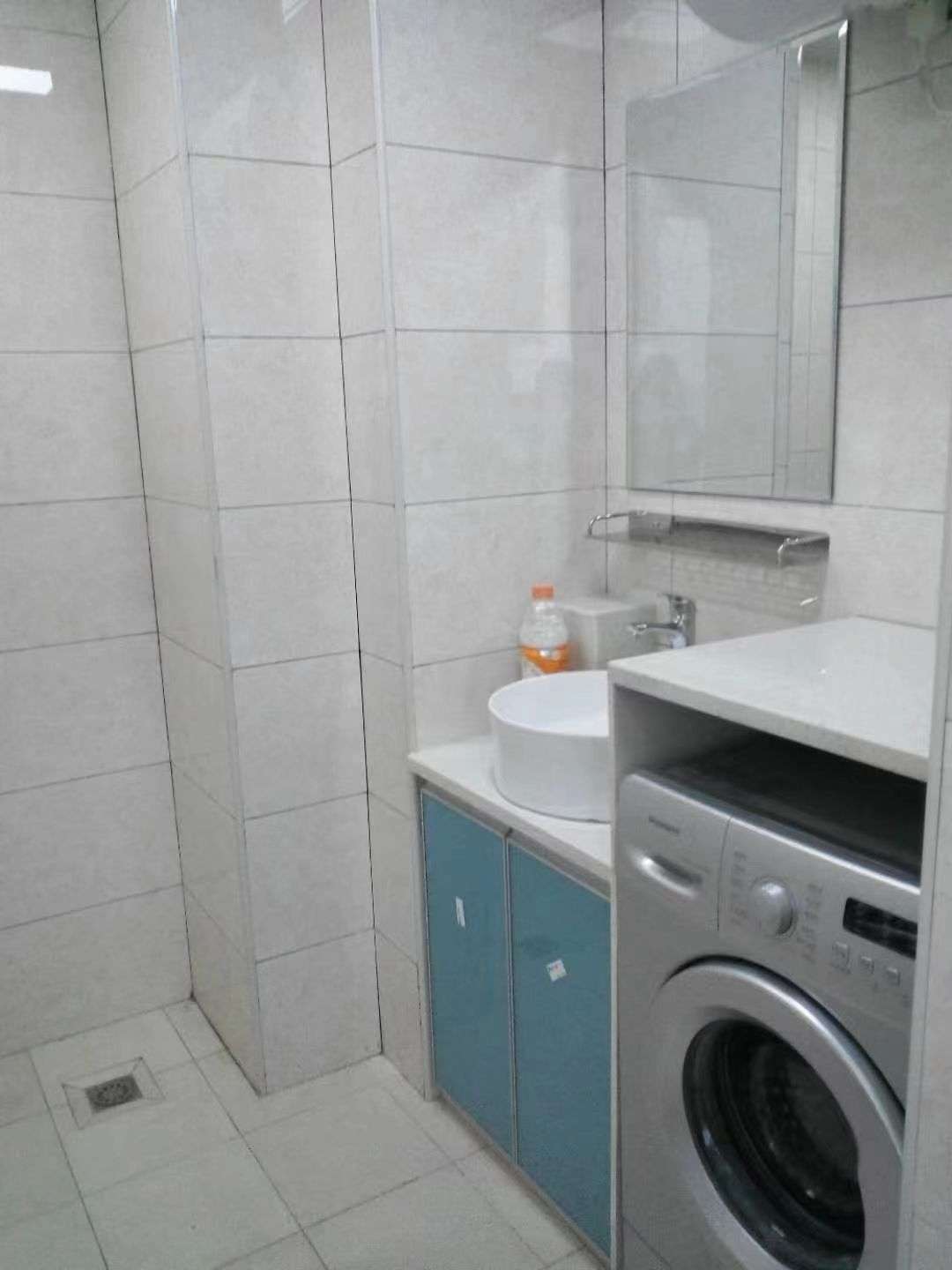 吉泰领寓 1室1厅1卫 1200.0元/月 吉泰领寓 1室1厅1卫 1200.0元/月室内图