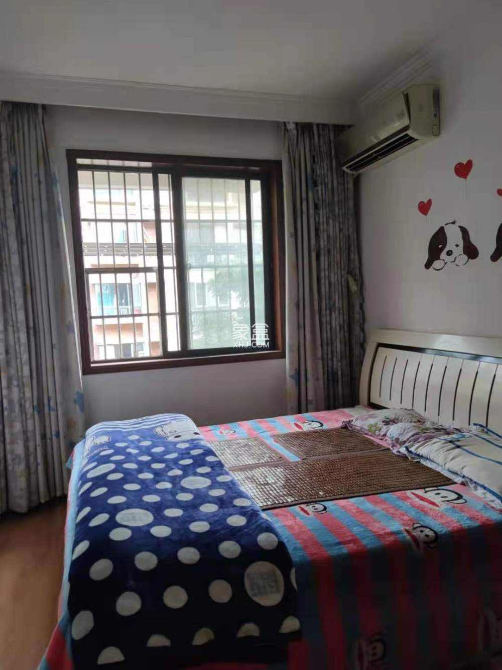 耀江花园东湖居  3室2厅1卫    2000.0元/月室内图