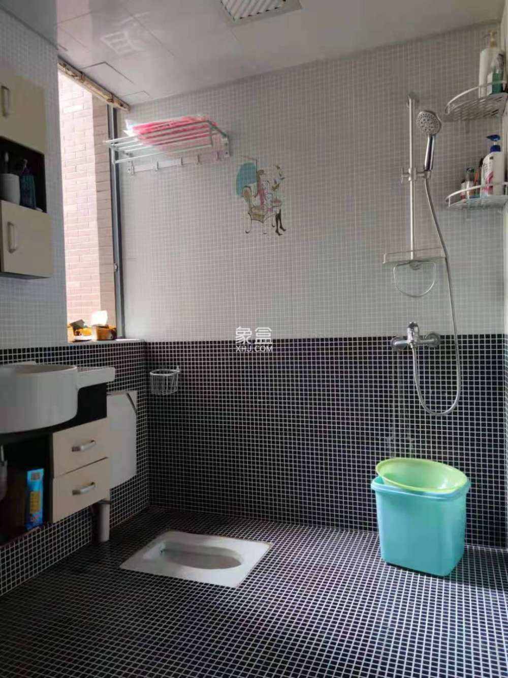 耀江花园东湖居  3室2厅1卫    2000.0元/月室内图