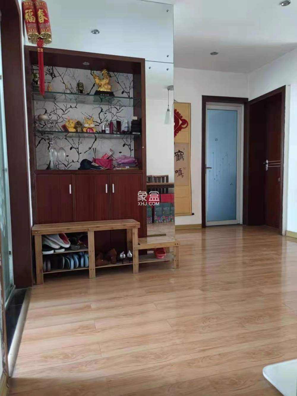 耀江花园东湖居  3室2厅1卫    2000.0元/月室内图