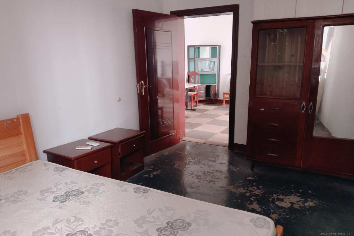 亿都国际城市首府 2室2厅1卫 1200.0元/月 亿都国际城市首府 2室2厅1卫 1200.0元/月室内图