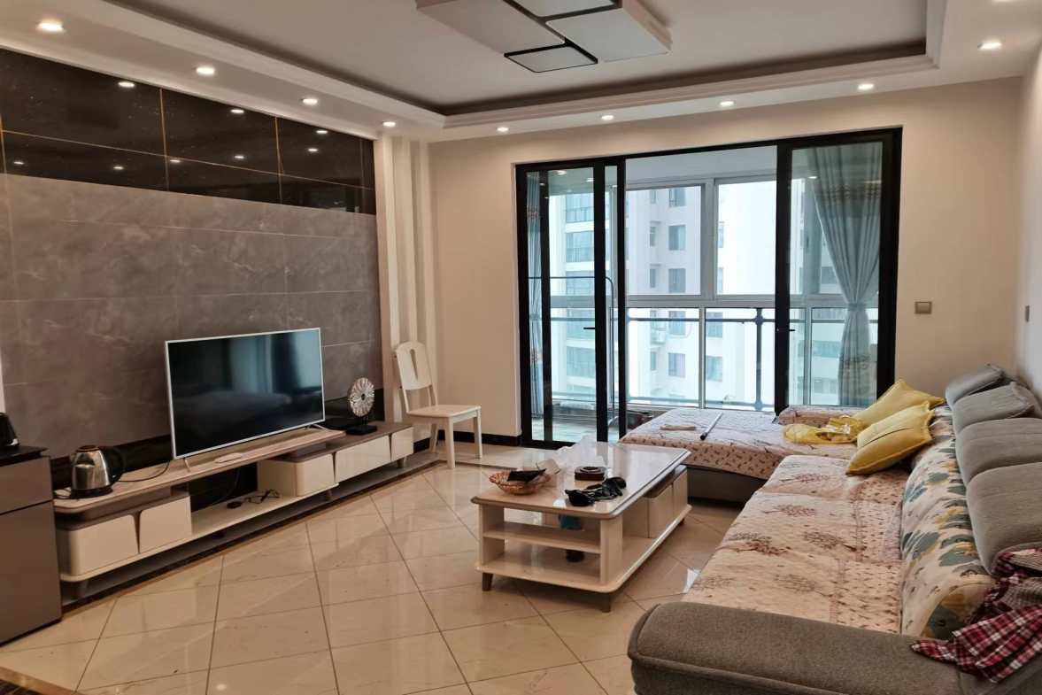 美的林城时代  4室2厅1卫    4500.0元/月 美的林城时代  4室2厅1卫    4500.0元/月室内图