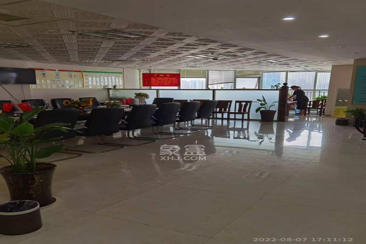 华雅国际财富中心  1室1厅1卫    12500.0元/月室内图