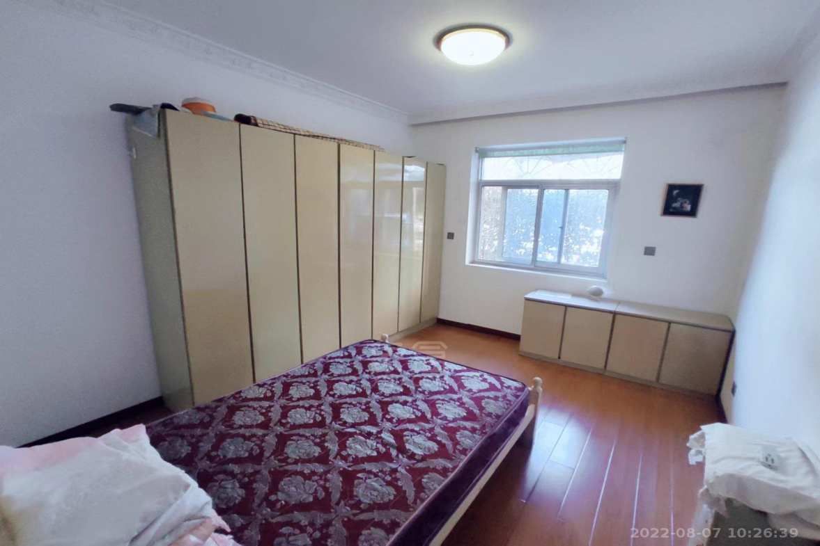 钻石花园 3室2厅2卫 1600.0元/月 钻石花园 3室2厅2卫 1600.0元/月室内图