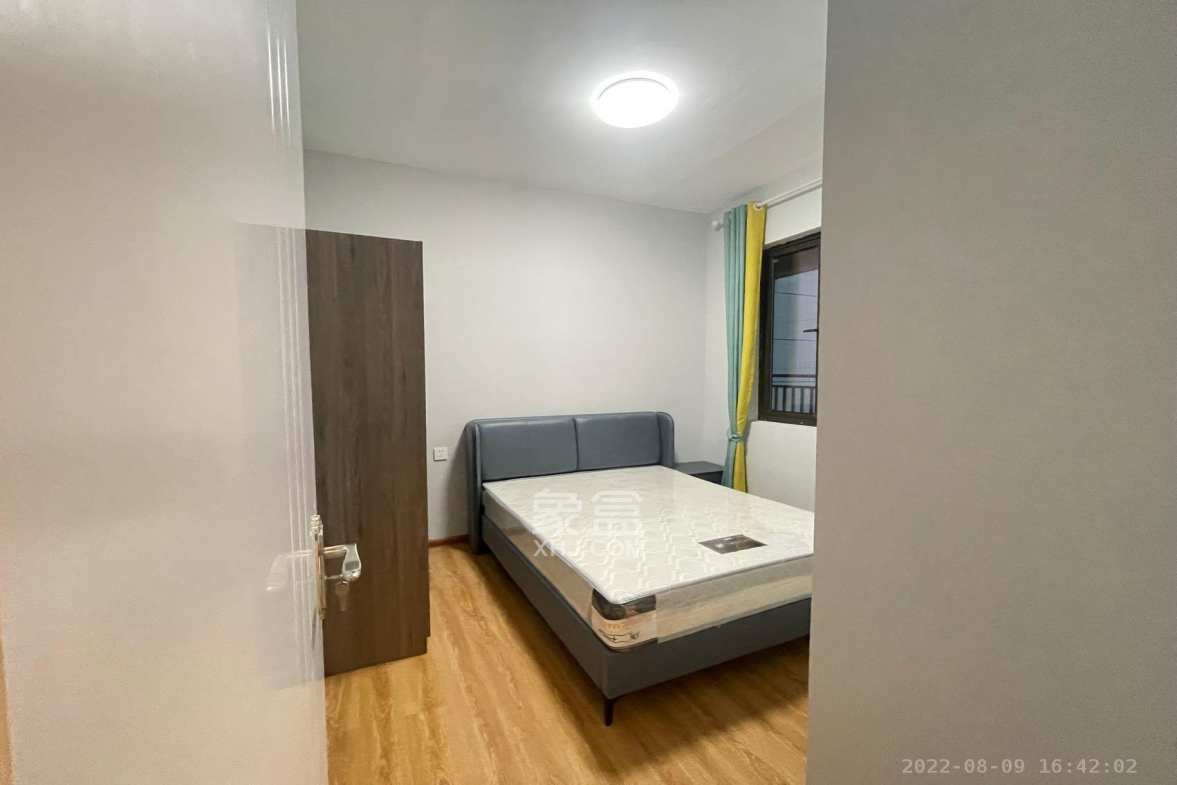 世茂璀璨天城  4室2厅2卫    6000.0元/月室内图