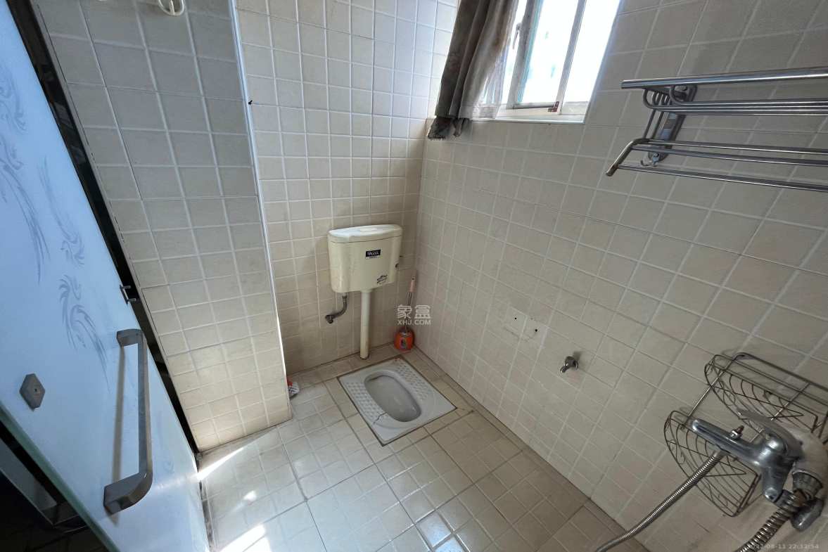 高林金三华邸 2室2厅1卫 1500.0元/月 高林金三华邸 2室2厅1卫 1500.0元/月室内图