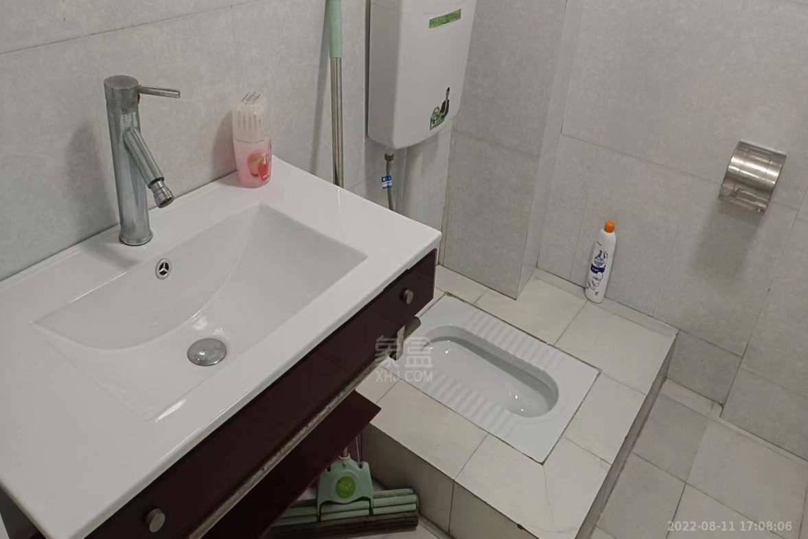 时尚新天地(平和堂) 1室1厅1卫 1500.00元/月 时尚新天地(平和堂) 1室1厅1卫 1500.00元/月室内图