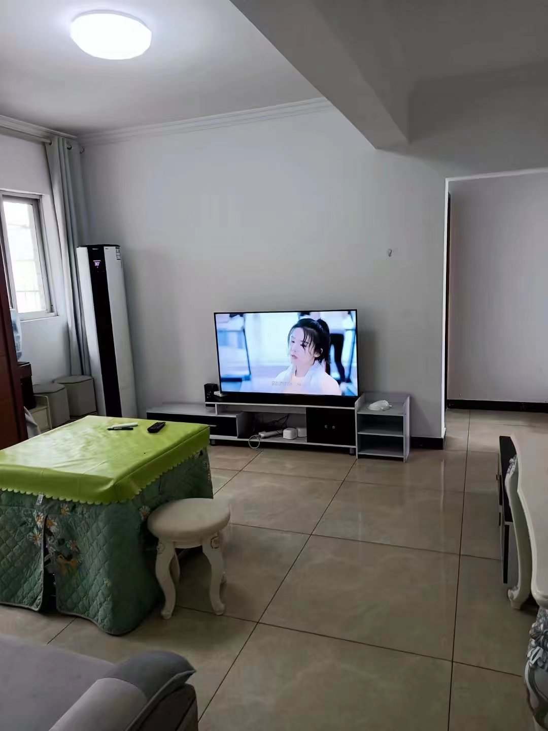 皇城御园 2室1厅1卫 1360.0元/月 皇城御园 2室1厅1卫 1360.0元/月户型图