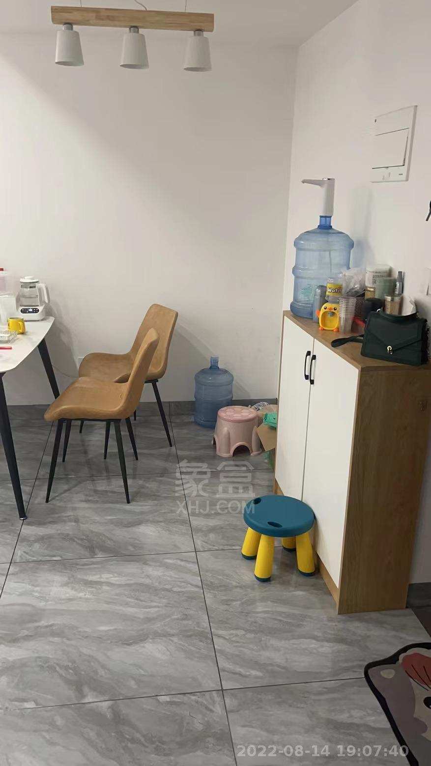 新桂广场 1室1厅1卫 1500.00元/月 新桂广场 1室1厅1卫 1500.00元/月小区图