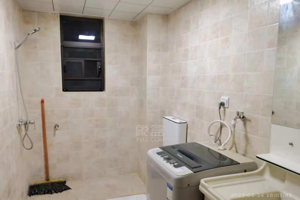 湖湘文化城(锦绣香江) 3室2厅1卫 1800.0元/月 湖湘文化城(锦绣香江) 3室2厅1卫 1800.0元/月室内图