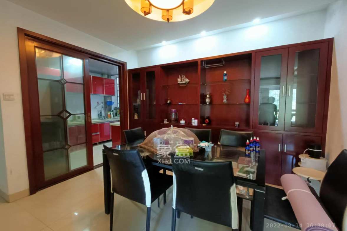 东门尚苑  3室2厅1卫    1800.0元/月室内图