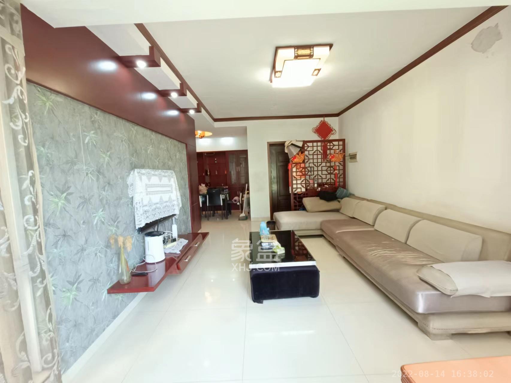 东门尚苑  3室2厅1卫    1800.0元/月