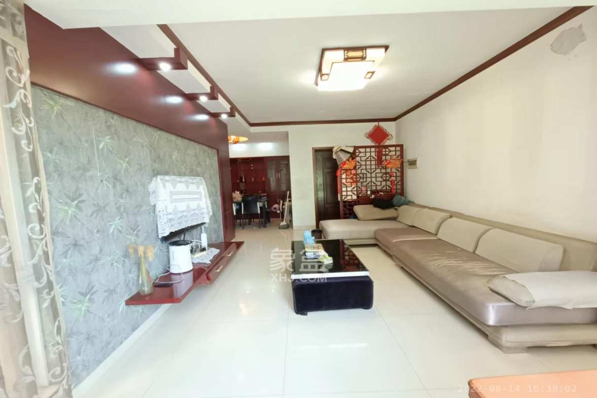 东门尚苑  3室2厅1卫    1800.0元/月室内图1