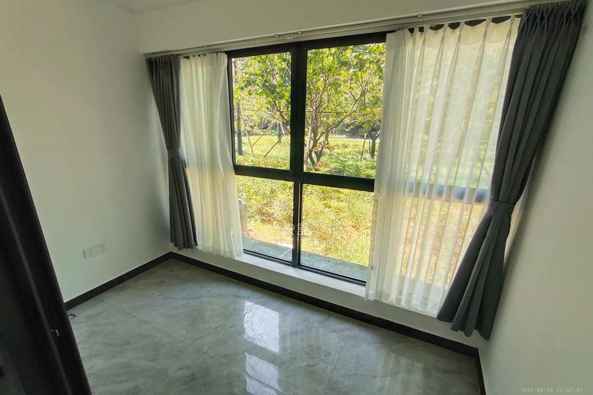 天健城（天健芙蓉盛世三期）  3室2厅1卫    4000.0元/月室内图