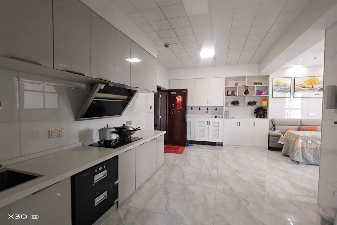 新九龙环球商业广场  2室1厅1卫    1500.0元/月室内图