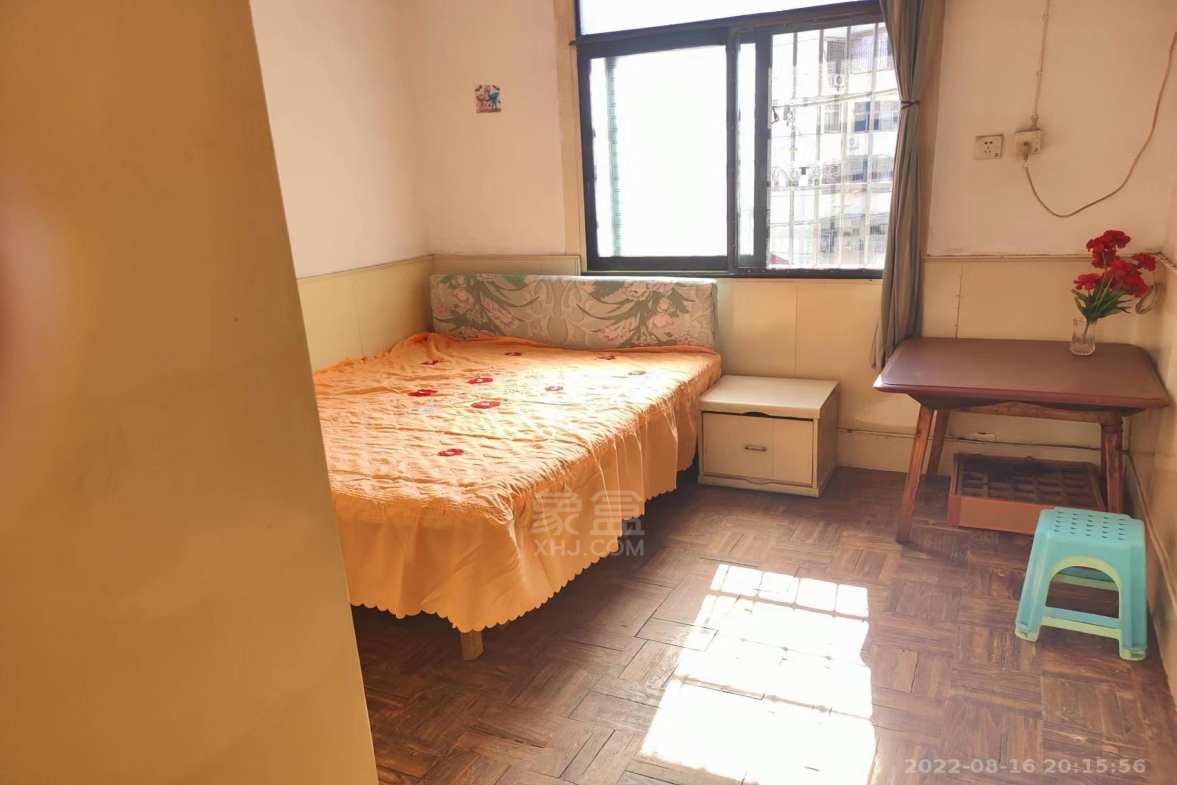 解放街幸福村  2室1厅1卫   700.00元/月室内图1