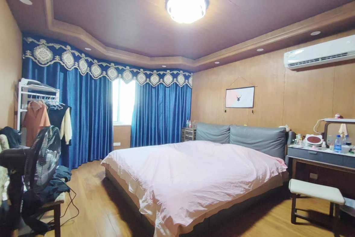 高尔夫紫龙郡  2室2厅1卫   1600.00元/月室内图