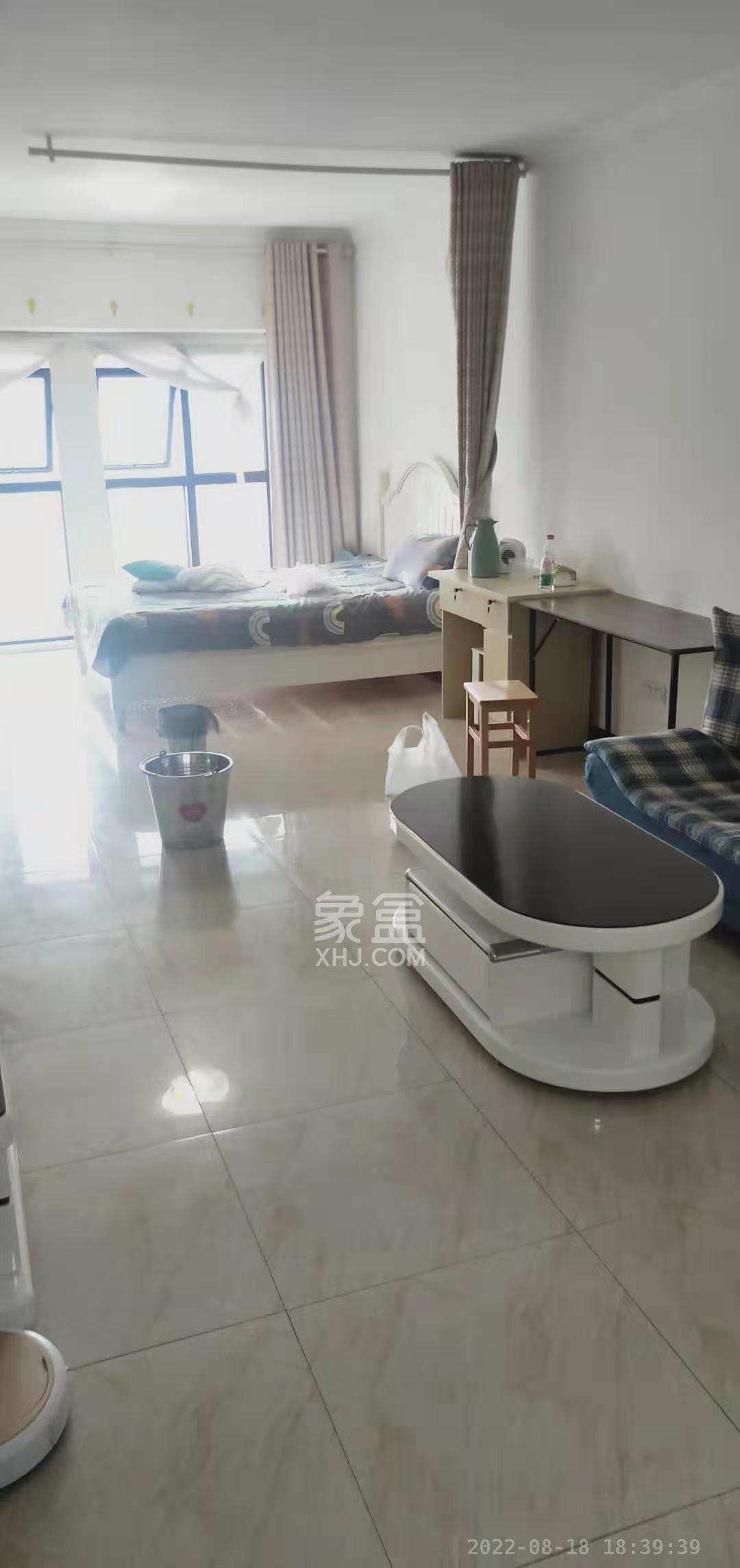 大财门公寓  1室1厅1卫    2500.0元/月室内图1