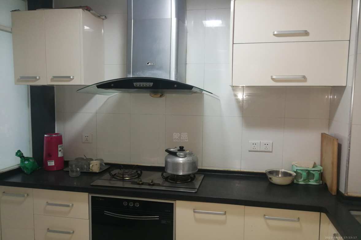 科艺花园 3室2厅1卫 2300.0元/月 科艺花园 3室2厅1卫 2300.0元/月室内图