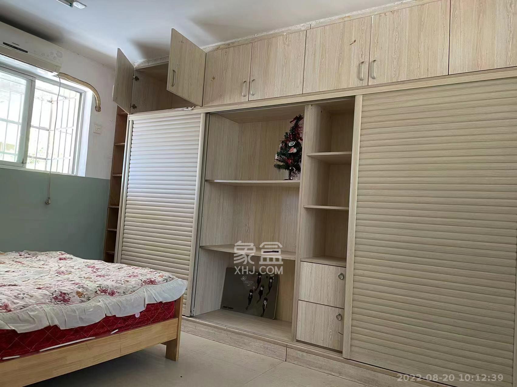 大众传媒教师公寓   30.0㎡      1500.0元/月室内图