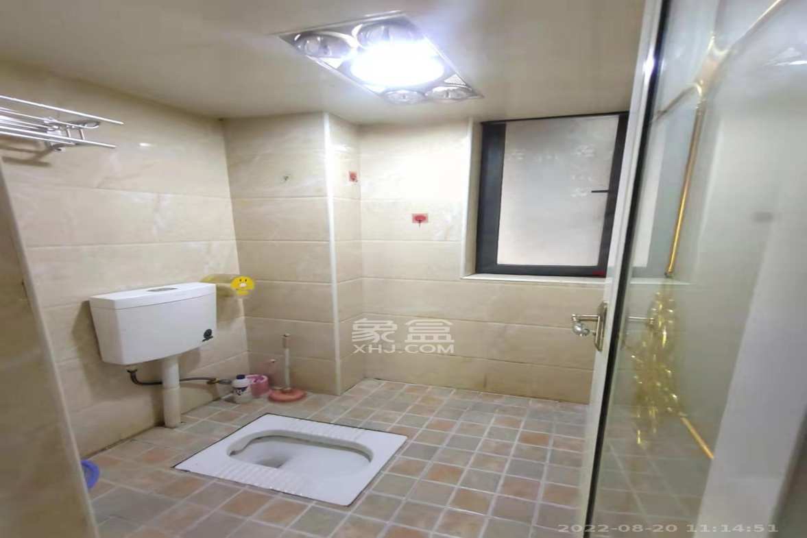 龙骧佳苑  3室2厅1卫    2200.0元/月室内图