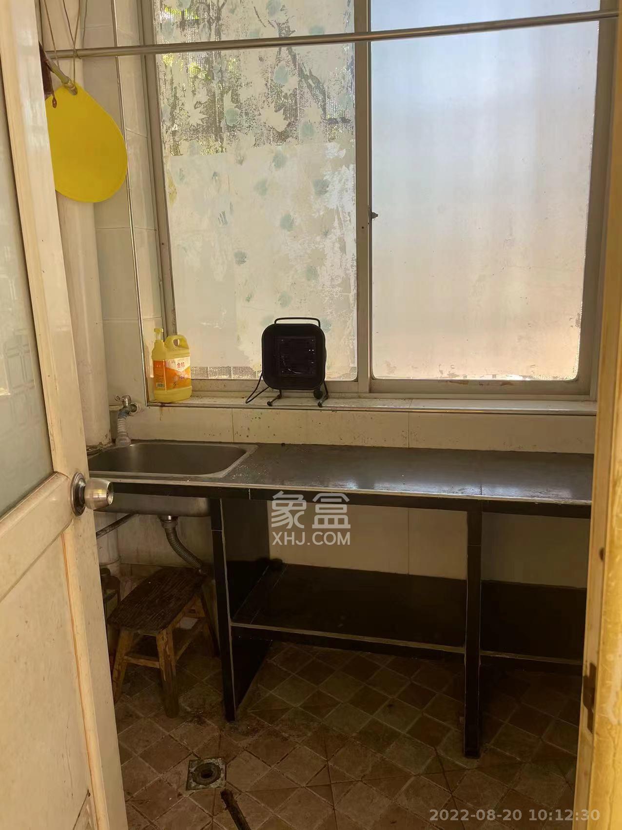 大众传媒教师公寓   30.0㎡      1500.0元/月室内图