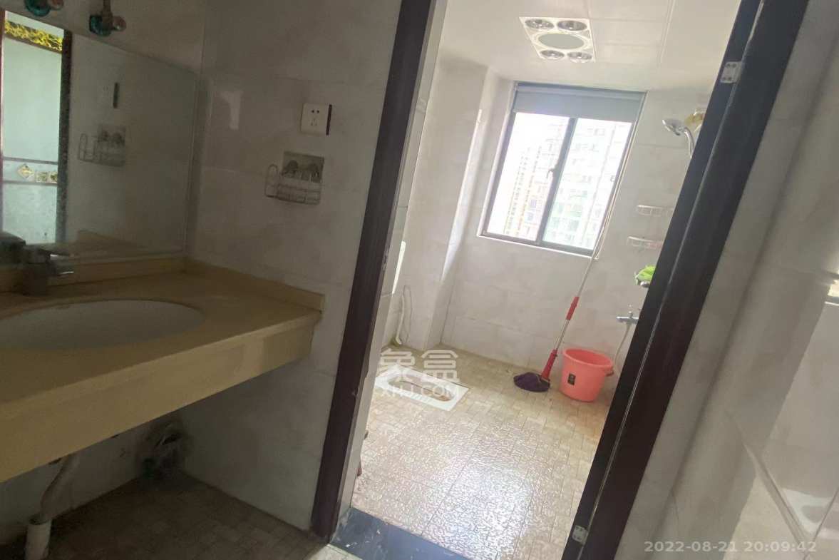 鑫远熙山  3室2厅1卫    3300.0元/月室内图