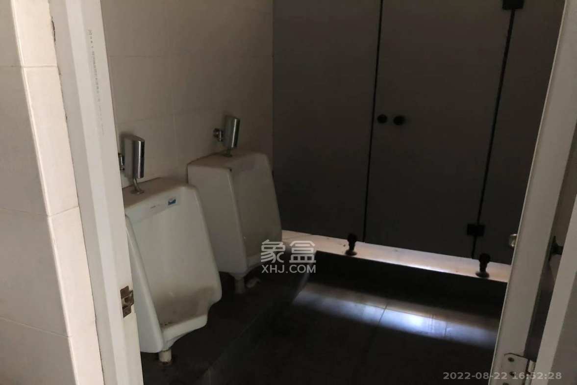 华菱新城地标  5室2厅1卫    10000.0元/月 华菱新城地标  5室2厅1卫    10000.0元/月室内图