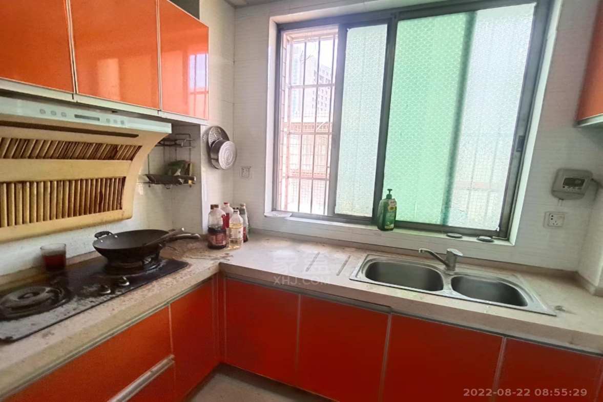 金泰园小区  3室2厅2卫    2000.0元/月室内图