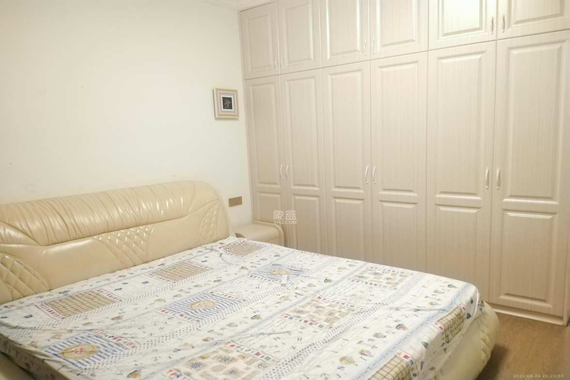 夏威夷碧水春城（碧桂园城市花园）  4室2厅2卫    3300.0元/月室内图