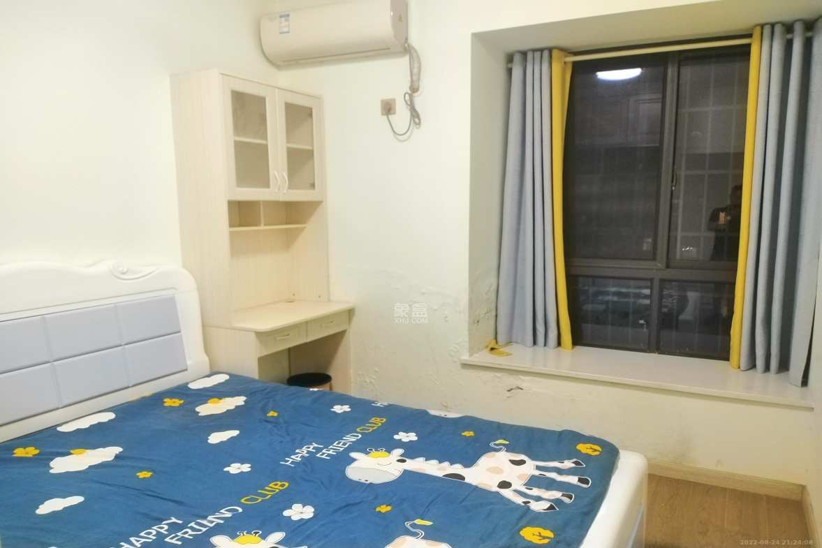 夏威夷碧水春城（碧桂园城市花园）  4室2厅2卫    3300.0元/月室内图
