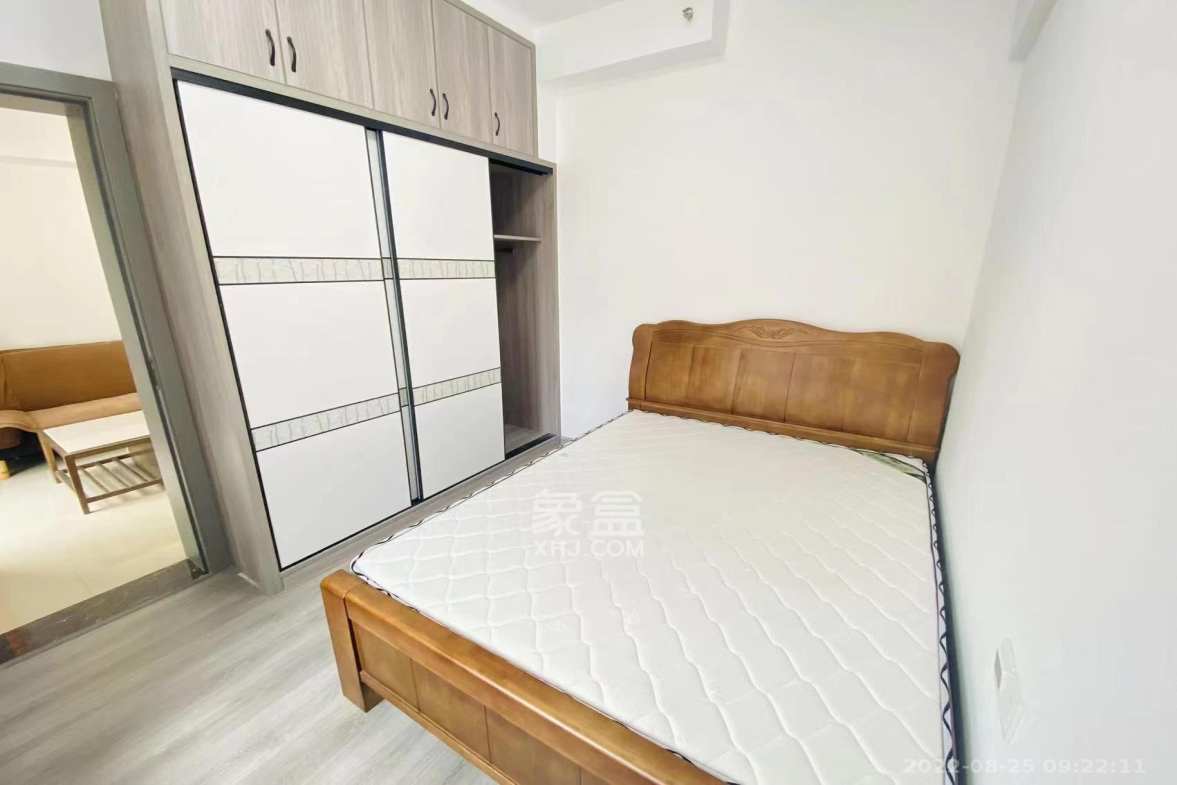 鑫远翡丽郡（鑫远翡丽雅苑）  2室1厅1卫    2400.0元/月室内图