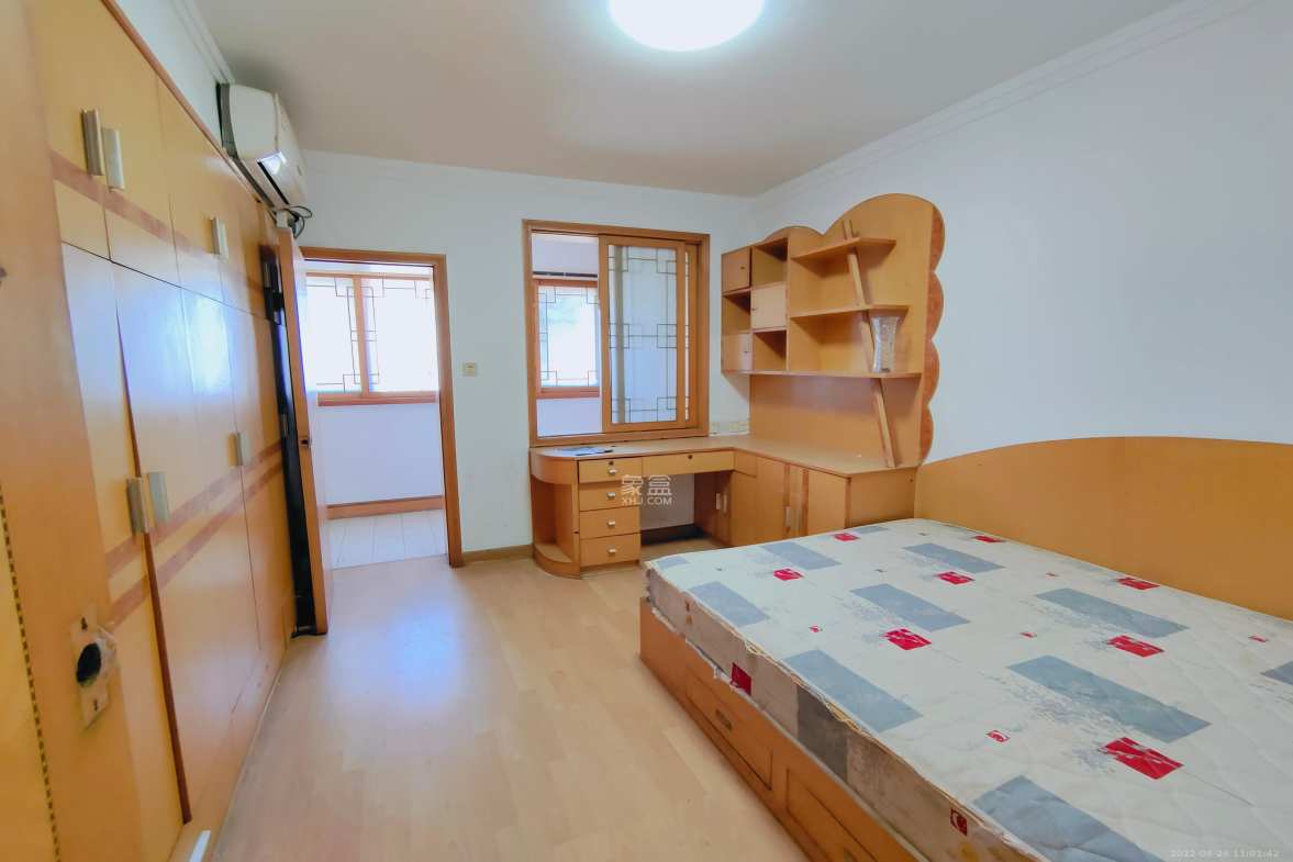 骆家坝小区 2室2厅1卫 1200.0元/月 骆家坝小区 2室2厅1卫 1200.0元/月室内图