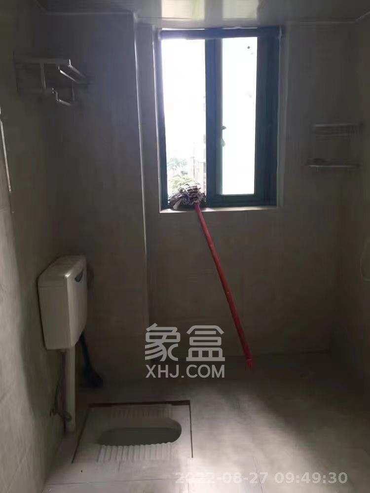 蝴蝶谷  2室2厅1卫    1400.0元/月室内图