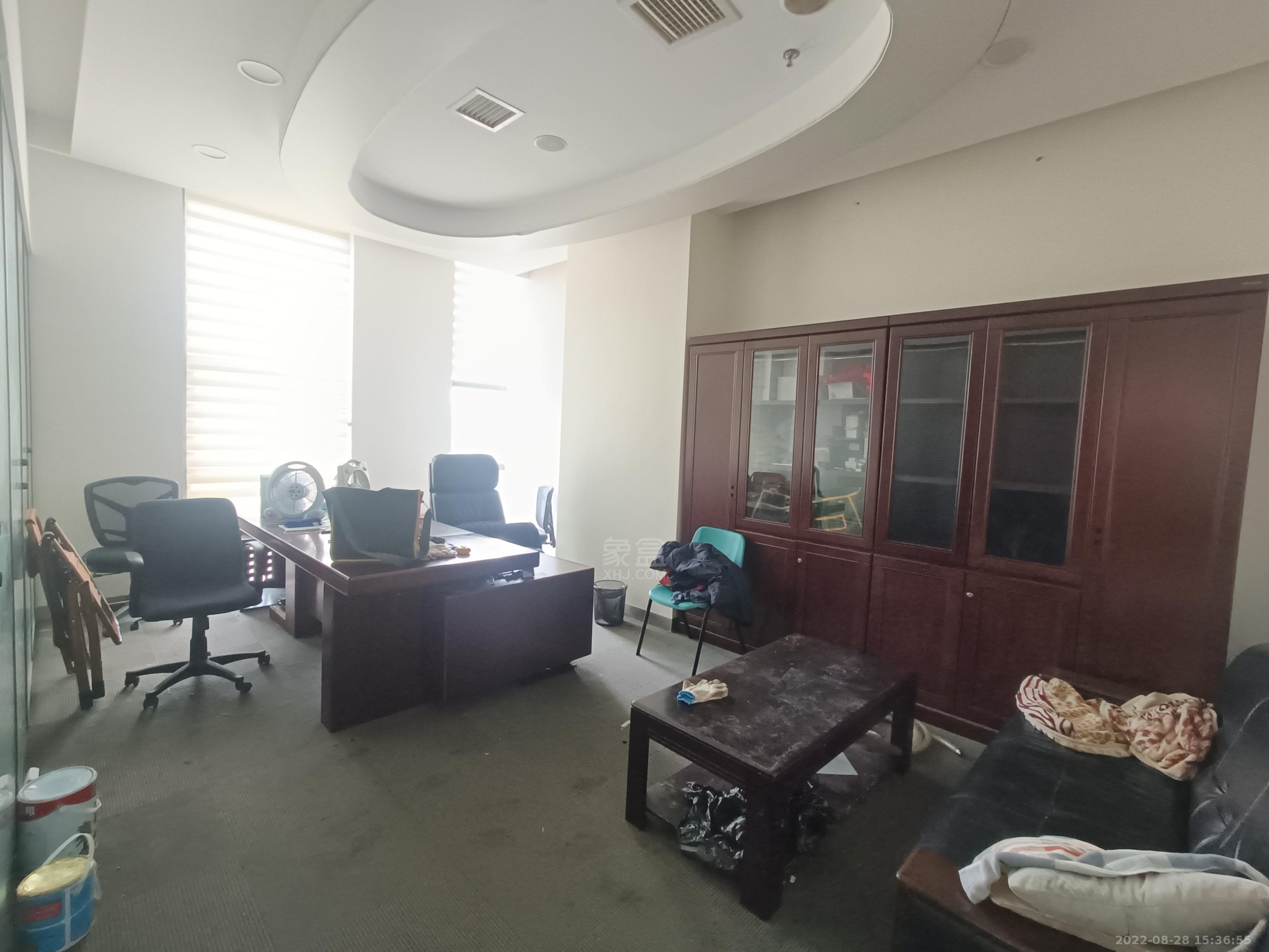 神农文化休闲街（华人街）   1292.81㎡      39000.0元/月室内图