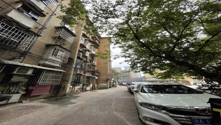 长沙市传染病医院职工宿舍室内图2