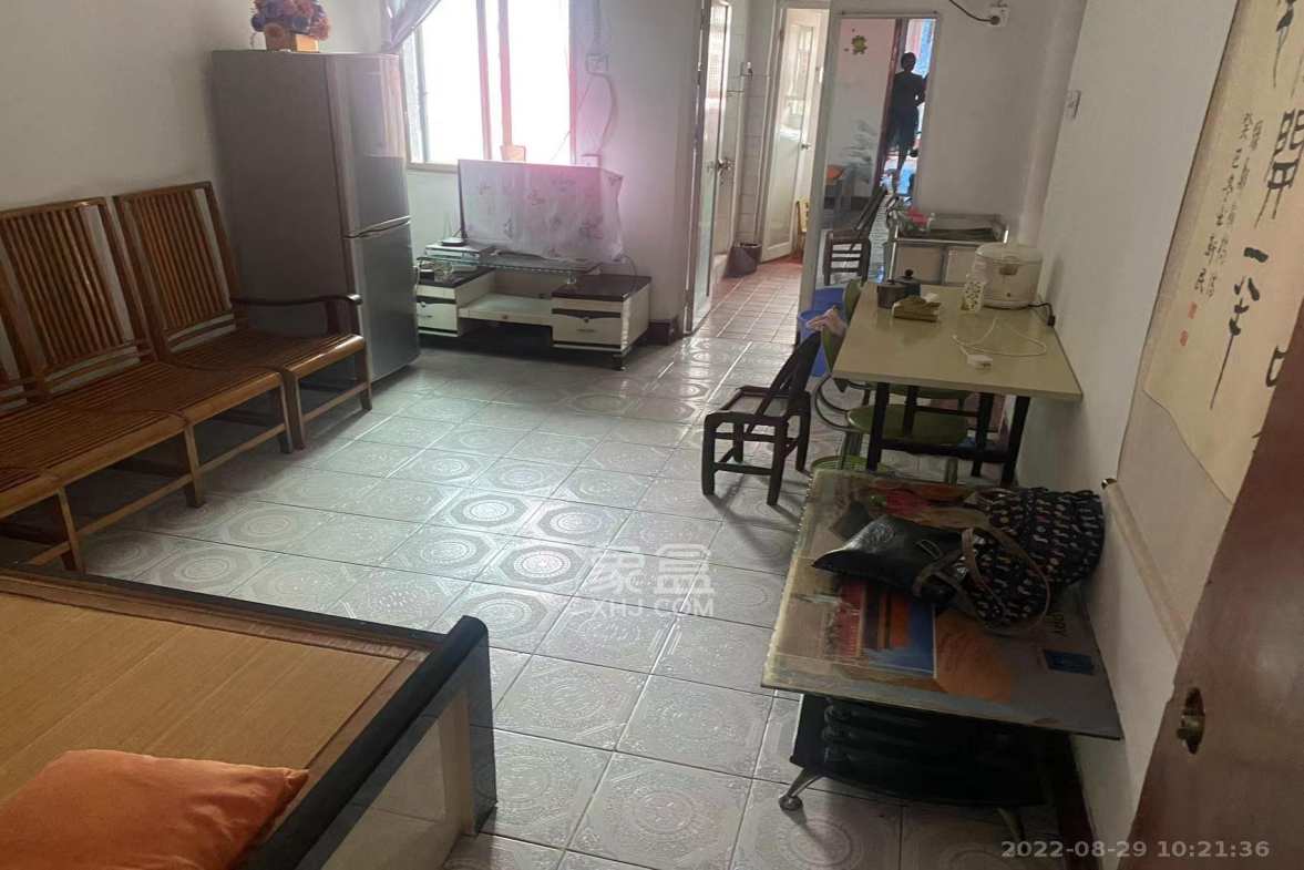 火把山社区  2室1厅1卫    1300.0元/月室内图1