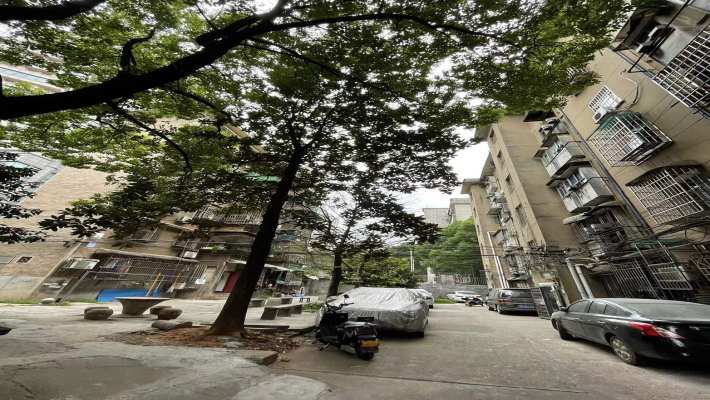 长沙市传染病医院职工宿舍室内图1