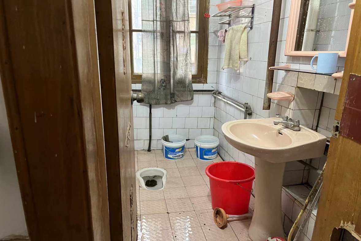 毛家塘安置小区  3室2厅1卫   28.80万室内图1